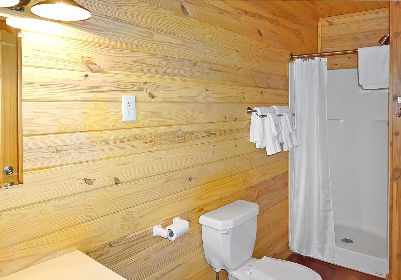 Wimberley Log Cabins Resort And Suites- Unit 6 Екстер'єр фото