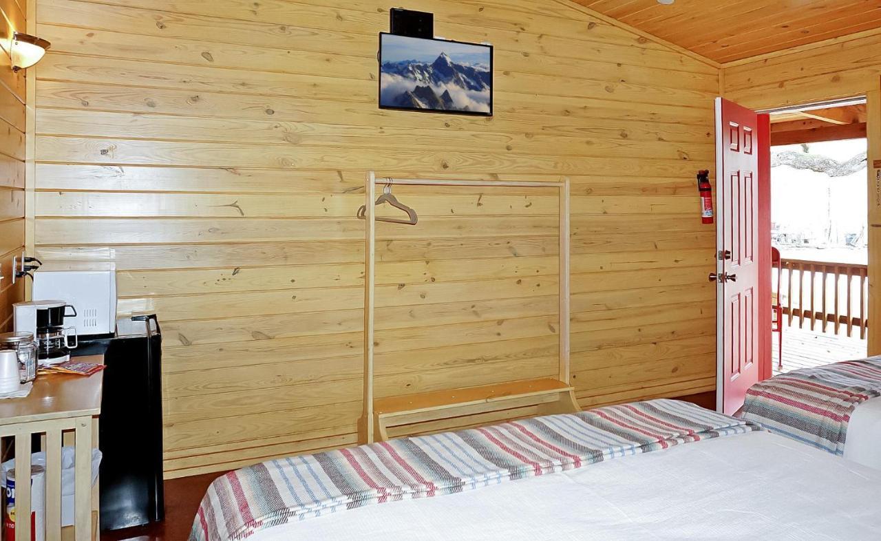 Wimberley Log Cabins Resort And Suites- Unit 6 Екстер'єр фото