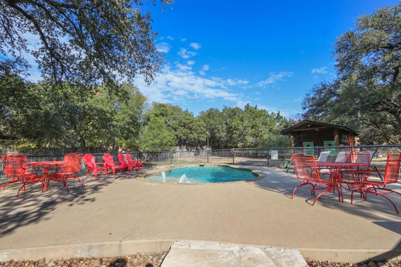 Wimberley Log Cabins Resort And Suites- Unit 6 Екстер'єр фото